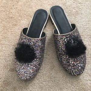Sparkle pom mules